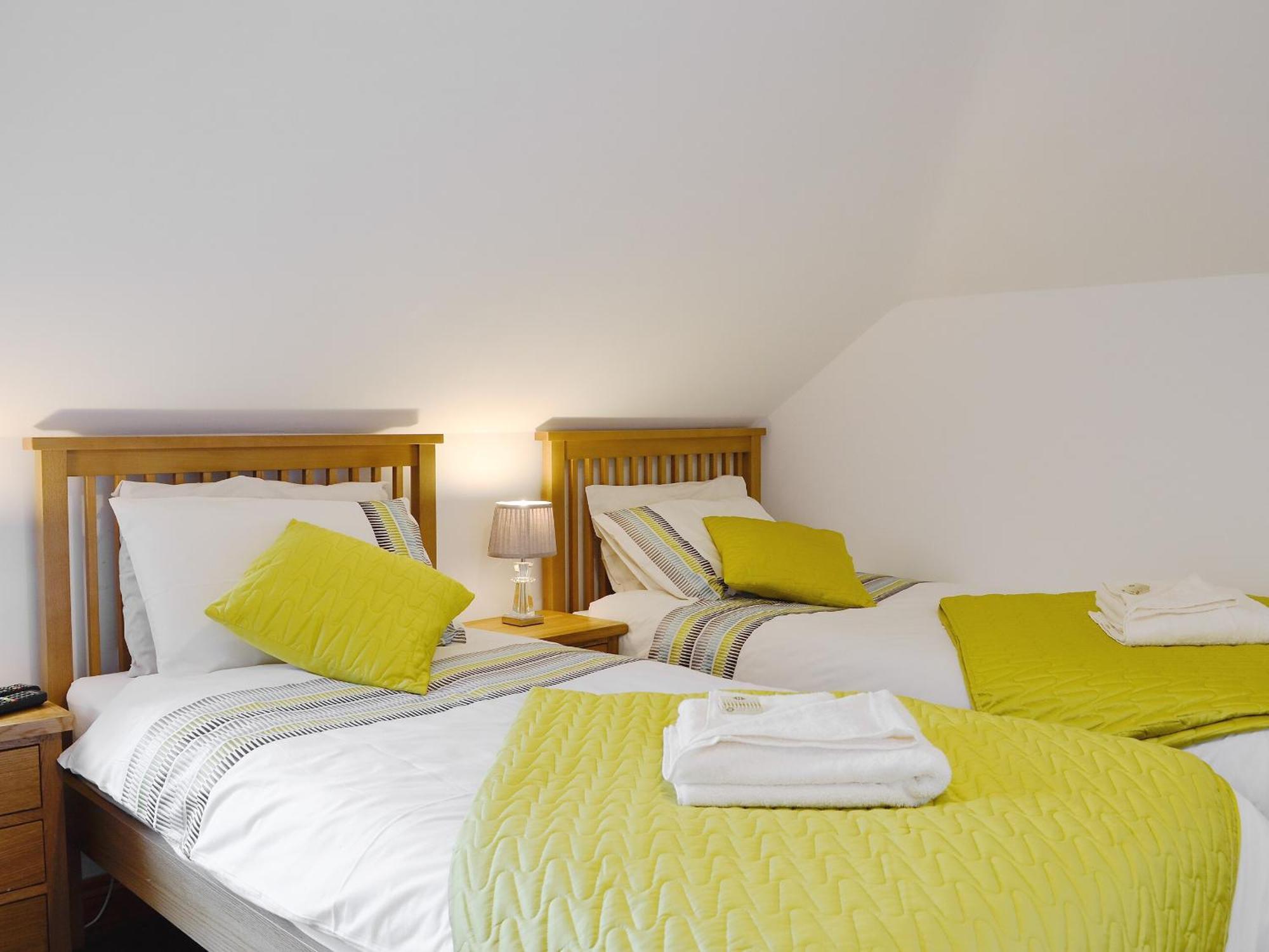 Castle View Villa Llanbadarn Fynydd Ngoại thất bức ảnh