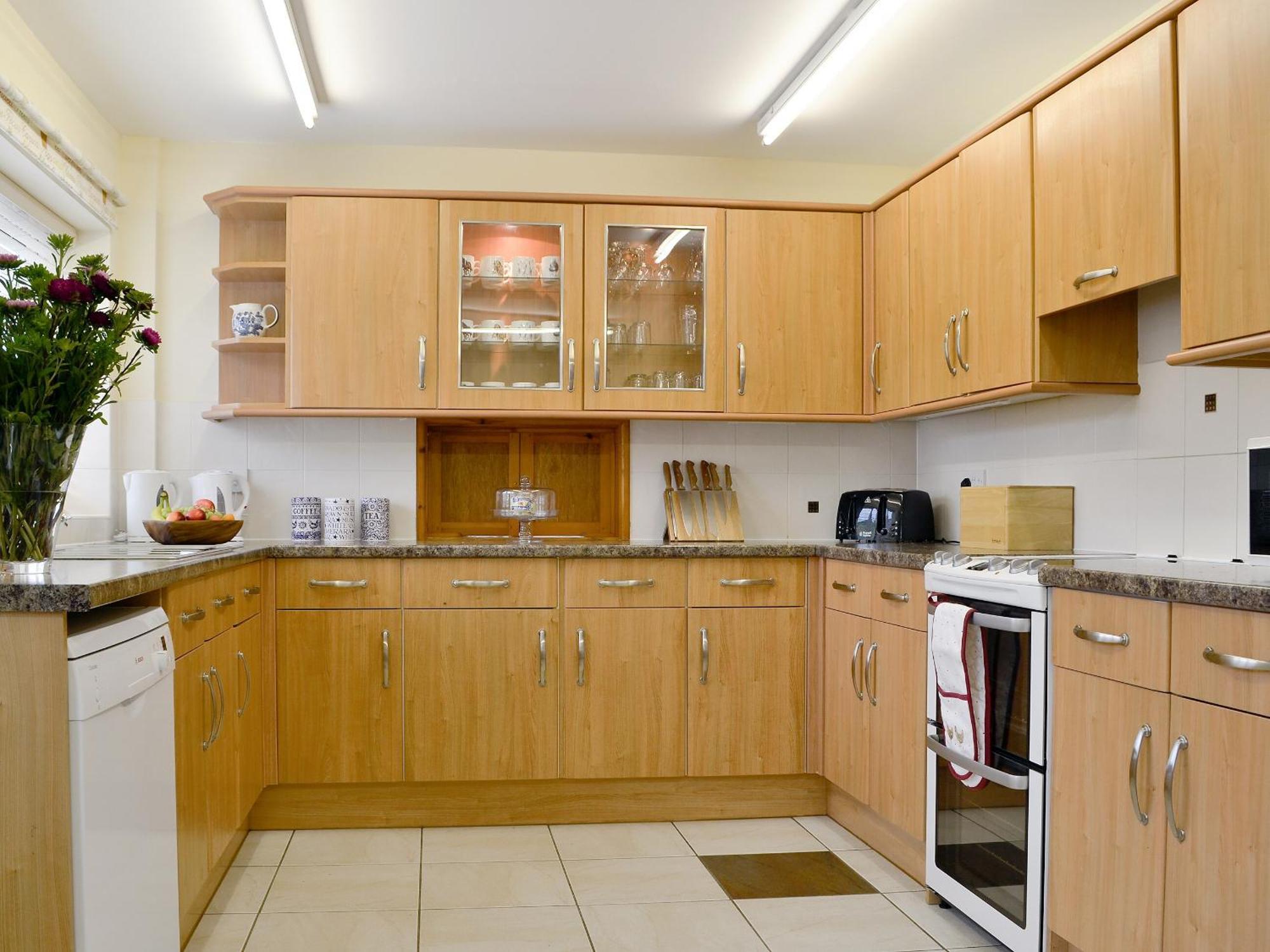 Castle View Villa Llanbadarn Fynydd Ngoại thất bức ảnh